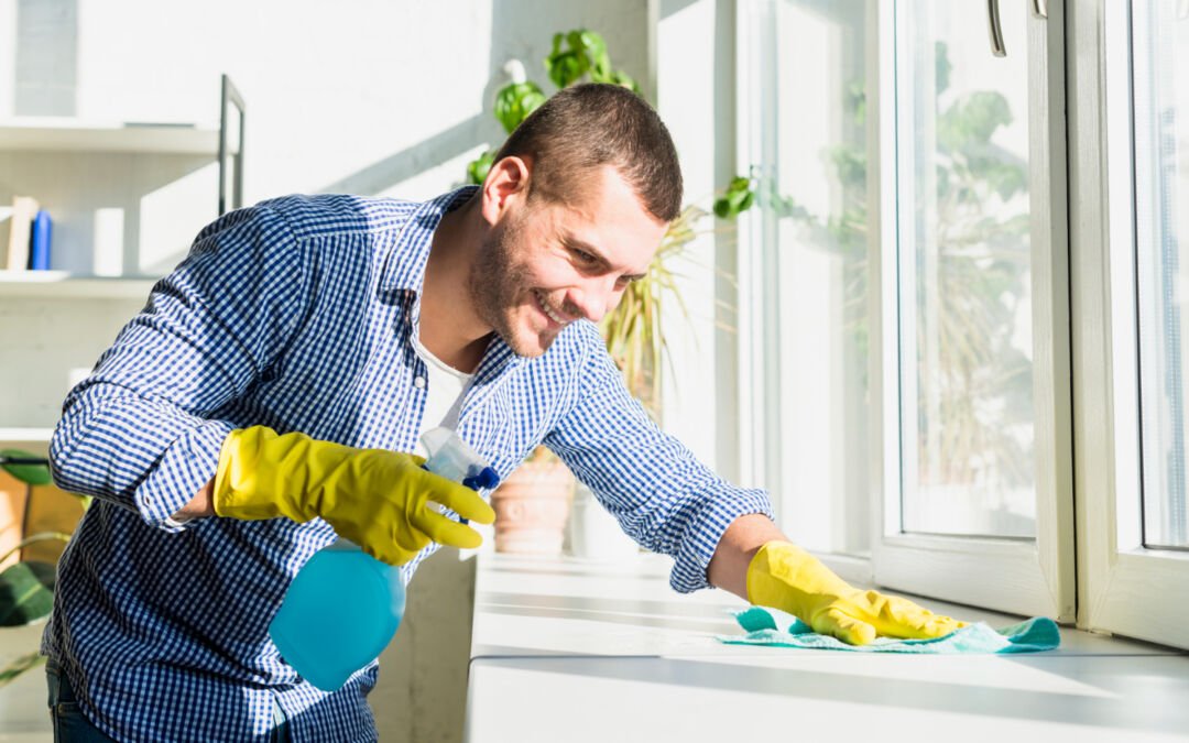 Cleaning Your Windows While in Quarantine